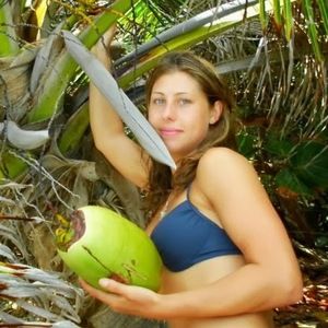 Meet your Posher, Blossom